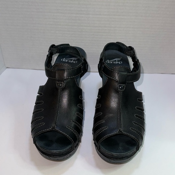 Dansko Randa Women’s Black Leather Block Heel Slingback Dress Sandal - Picture 1 of 9